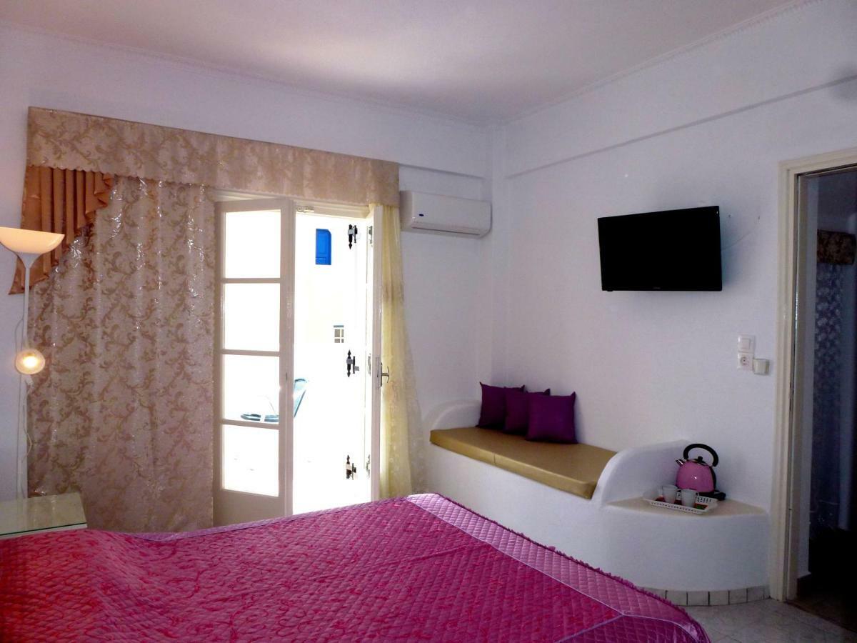 Bougainvillea Suites คามารี ภายนอก รูปภาพ